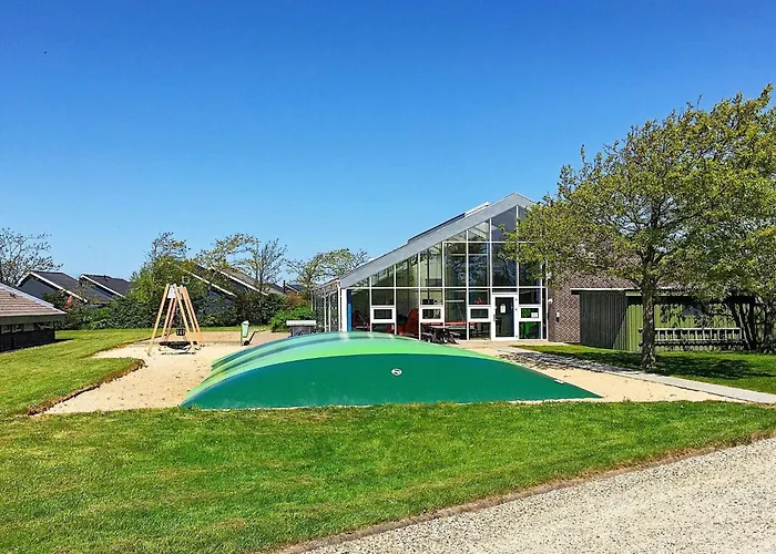 6 Person On A In Ferienhaus