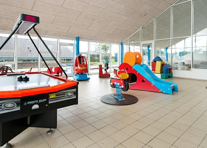 6 Person On A In Ferienhaus Hemmet