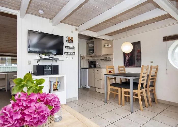 6 Person On A In Дом отдыха *