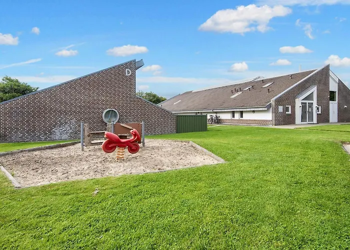 6 Person On A In Дом отдыха *