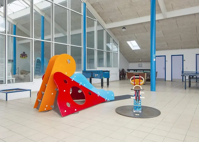 6 Person On A In Дом отдыха