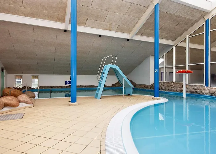 Дом отдыха 6 Person On A In Хеммет